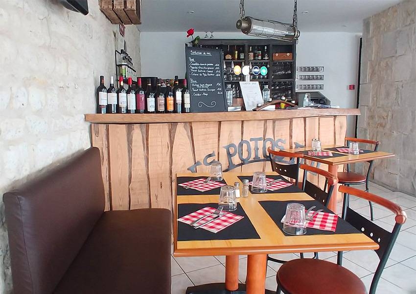 Le restaurant - Les Potos Feu - restaurant ROCHEFORT - bon restaurant ROCHEFORT